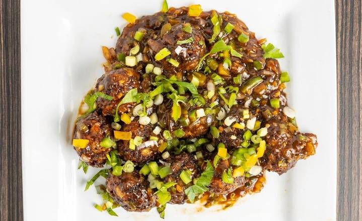Veg Manchurian (Dry/Gravy)