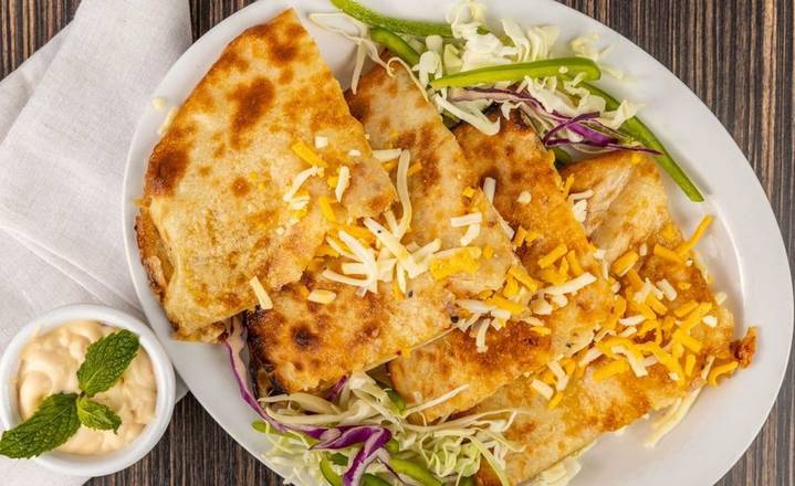 Cheese Naan (With Dip!)