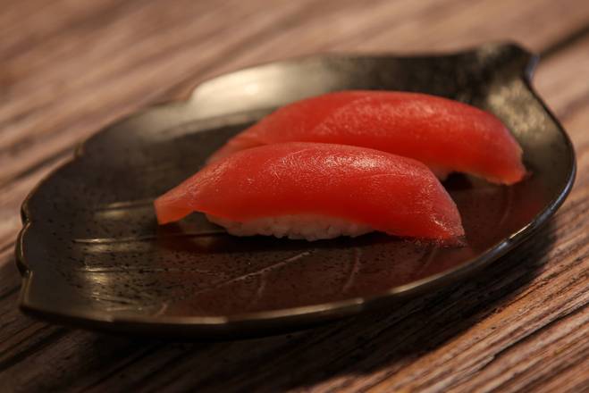 Maguro Nigiri