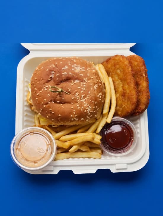 Paneer Burger Combo Deal ( 5 Items )