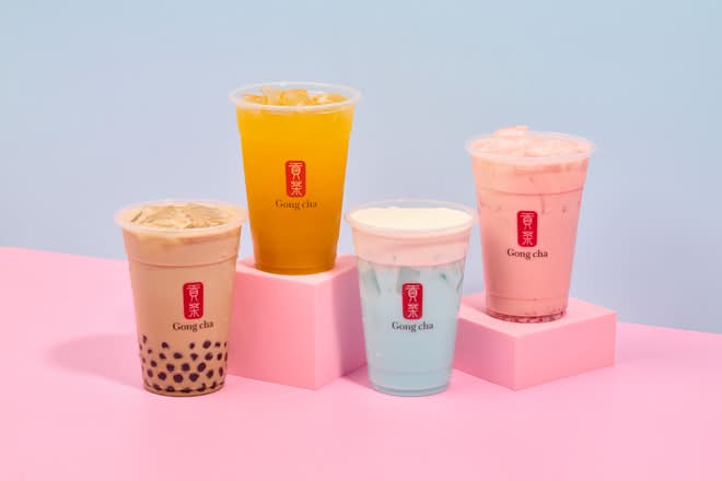 Bruce Strawberry Milk Tea