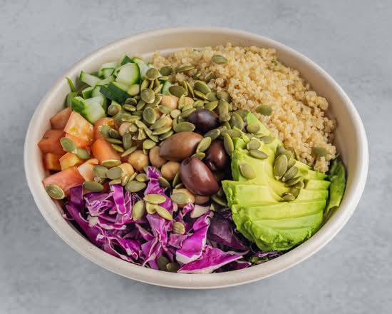 Mixed Greens and Quinoa Organic Salad