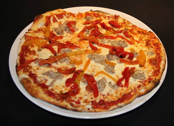 Pizza Saucisse italienne et poivrons grillés / Pizza Italian Sausage and Grilled Peppers