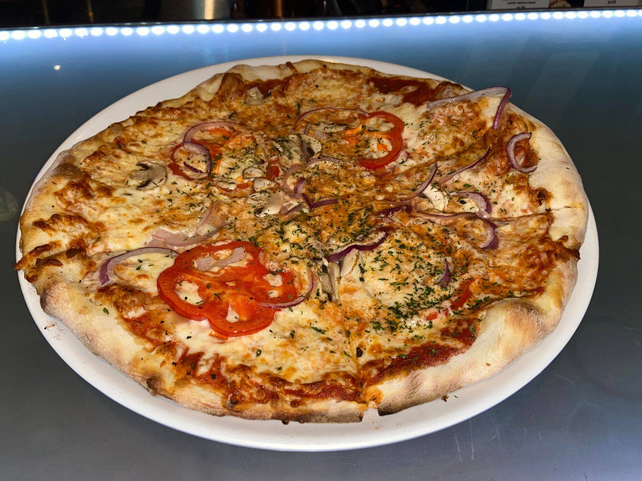 Pizza Végétarienne / Vegetarian pizza