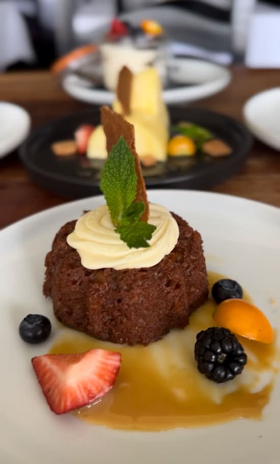 Mini Bundt Carrot Cake