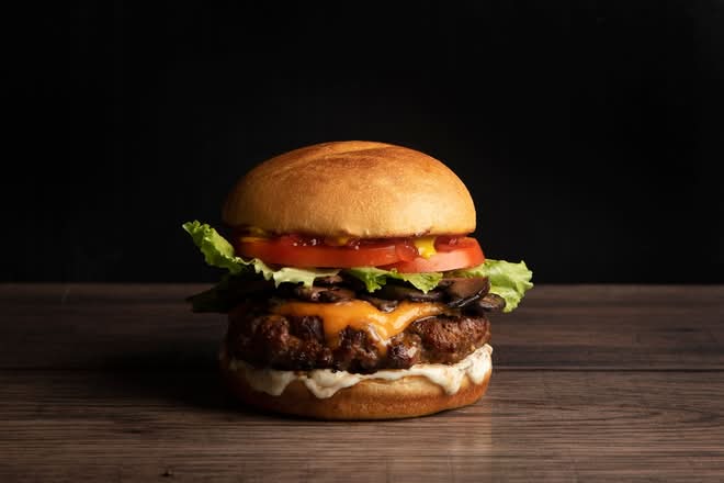 Lil' G Money Burger & Side