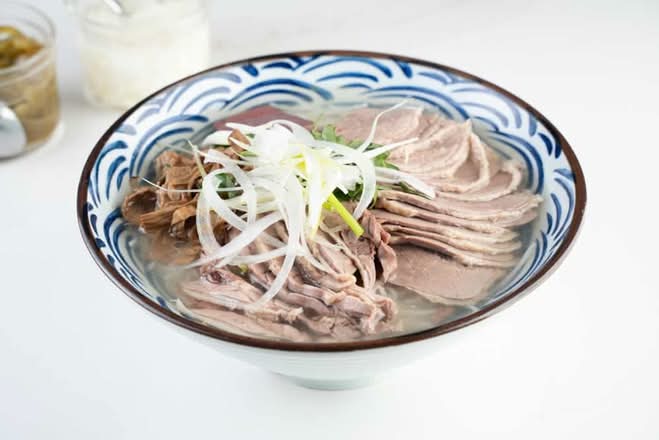 Bún Măng Ngan - Duck Vermicelli Soup