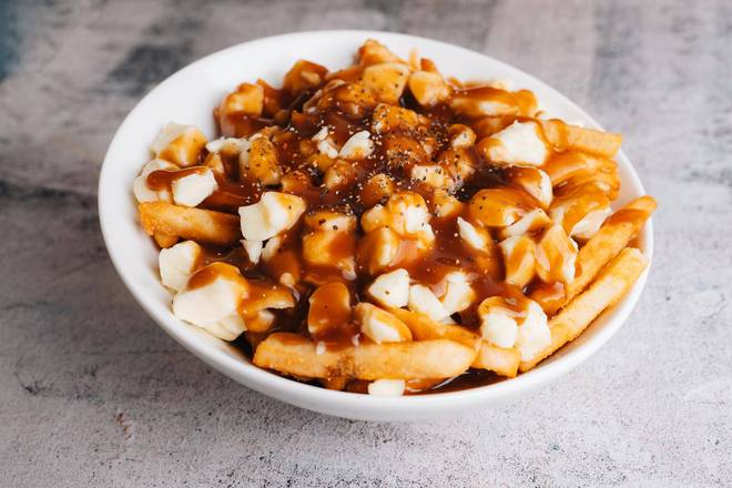 Poutine Classique / Classic Poutine