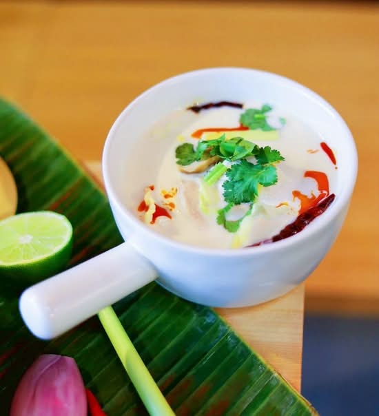 H2. Tom Kha Gai