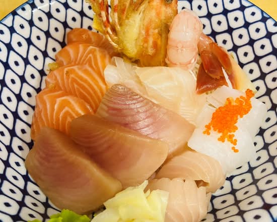 Chirashi Sashimi Don