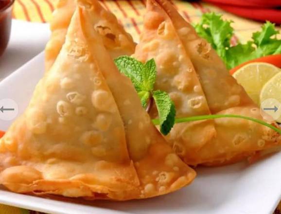 Vegetable Samosa 2 Pcs
