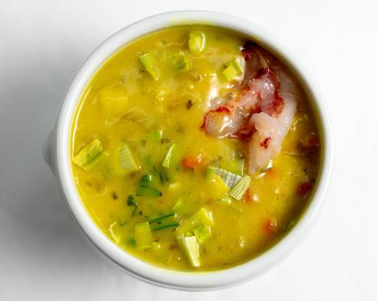 Soupe de Crème de Poireaux aux Fruits de Mer / Cream of Leek Soup with Seafood