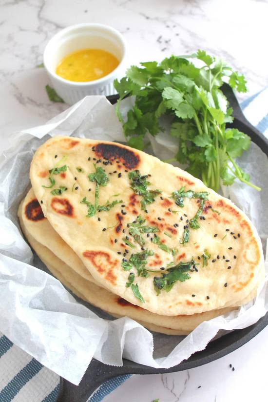 Garlic naan