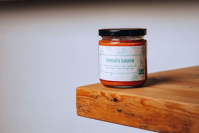 jar tomato sauce