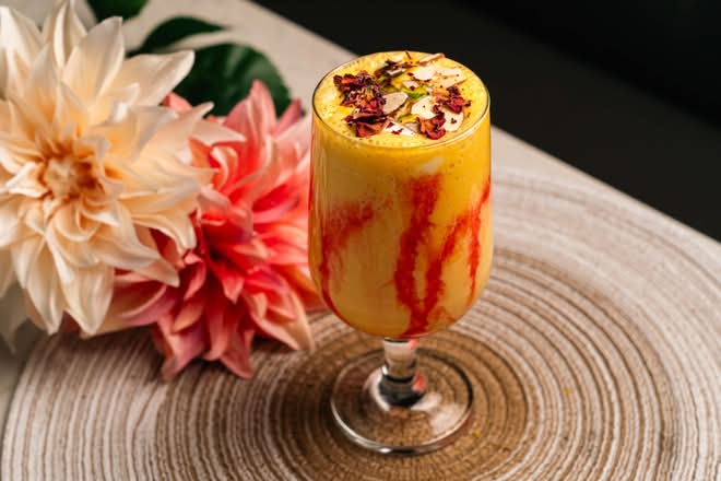 Mango milkshake