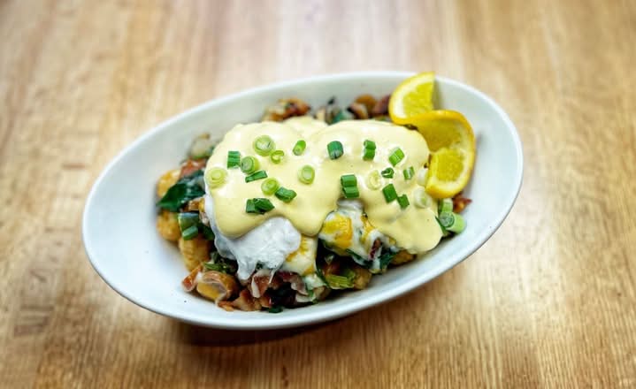 Breakfast Poutine