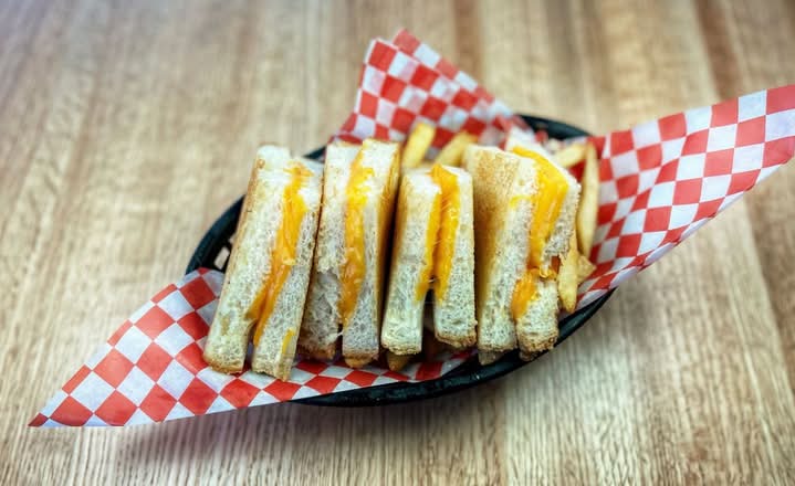 Kids Grilled Cheese Sandwich