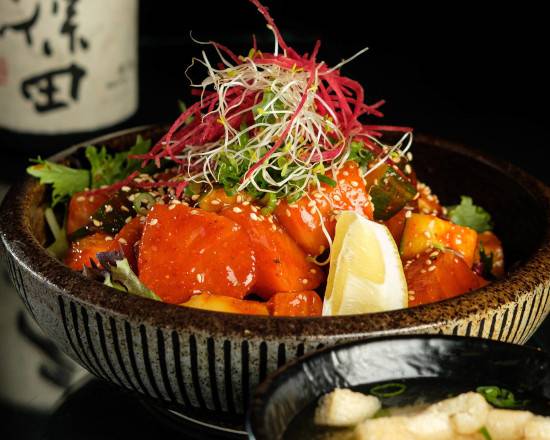 Spicy Salmon Don