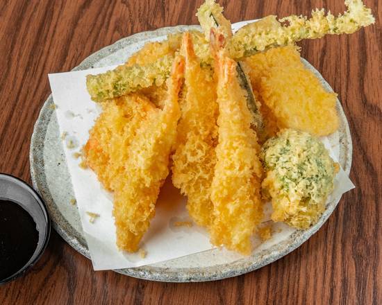 Assorted Tempura (10 pcs)