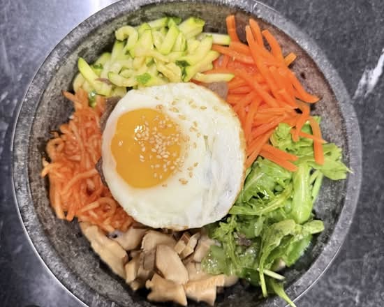 Dolsot Bibimbap
