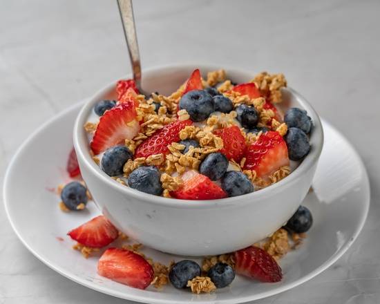 Granola Yogurt Parfait