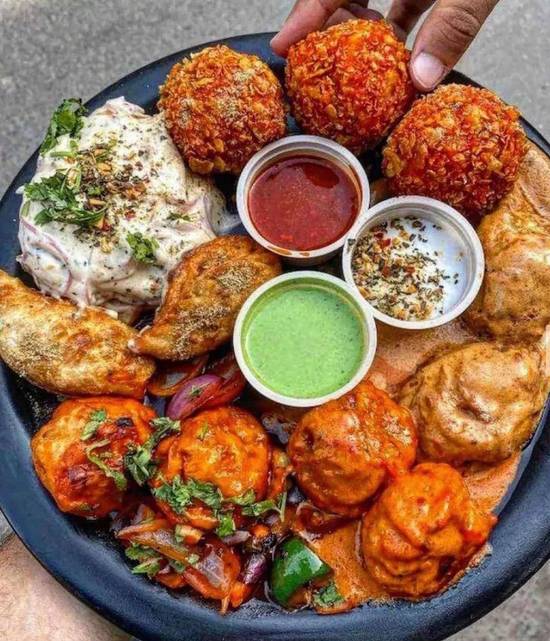 SIGNATURE SPCL NON VEG COMBO [4 MALAI + 4 KFC STYLE + 4 CHINESE CHILLY] + [ DRINK : PEPSI]