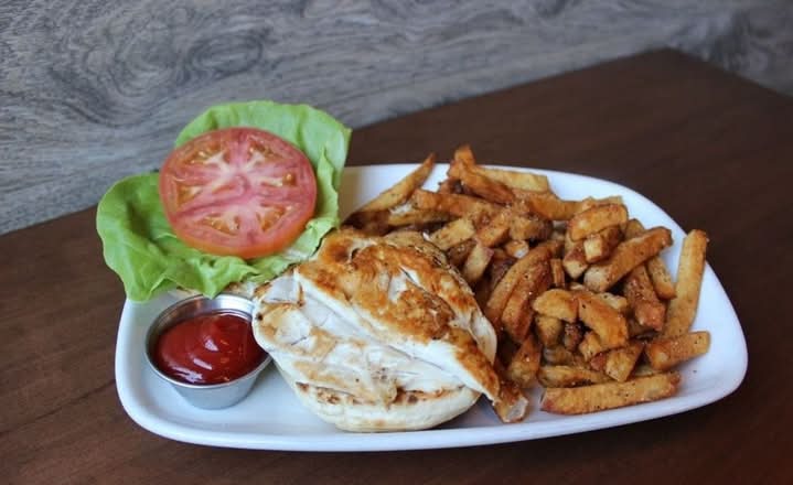 Kid's Grilled Chicken Burger