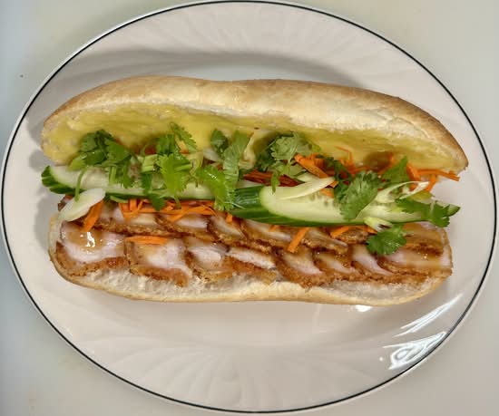 # 05 Bánh Mì Heo Quay( Crispy Pork Bánh Mì)