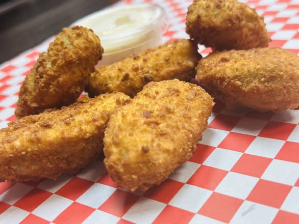 Jalapeno Poppers (6 pcs)