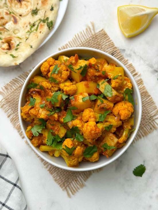 Aloo Gobi Dhaba Style