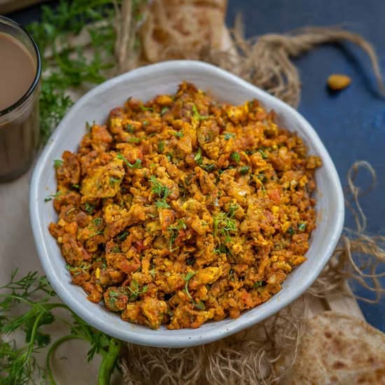 Anda Bhurji (Spicy Indian Scrambled Eggs)