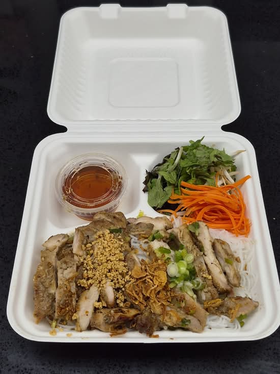 Chicken Vermicelli Bowl
