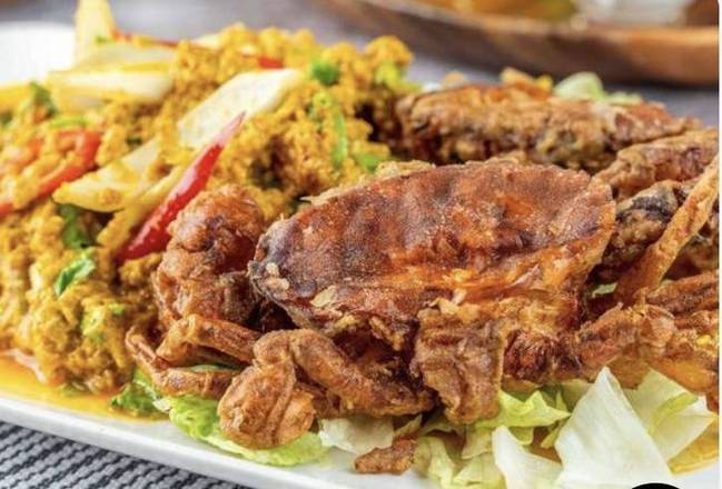 Pu Pad Pong Karee
