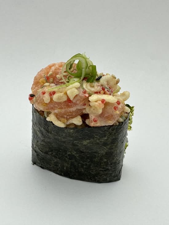 Kamikaze Saumon / Kamikaze Salmon