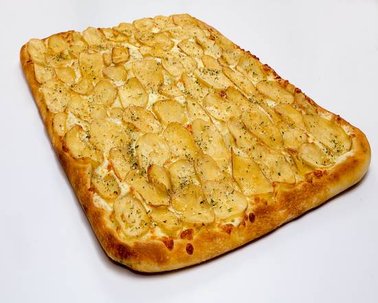 Party Spicy Potato Pizza