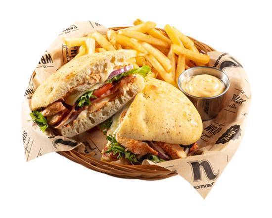 Sandwich artisan poulet club