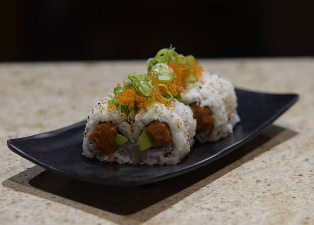 Spicy Salmon Roll