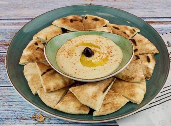Peri Hummus Dip and Pita