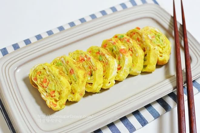 Korean Egg Rolls (계란말이)