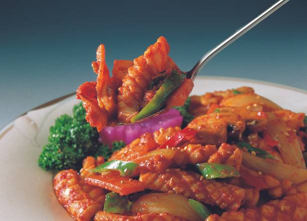 Marinated Pan-Fried Baby Octopus (쭈꾸미 볶음 소면) (NOT BOGO)