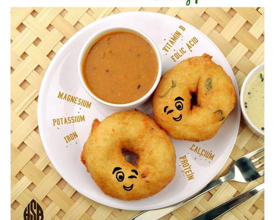 Sambar Vada (2 pcs)