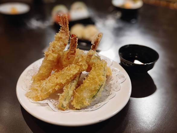 Shrimp & Vegetable Tempura (8pcs)
