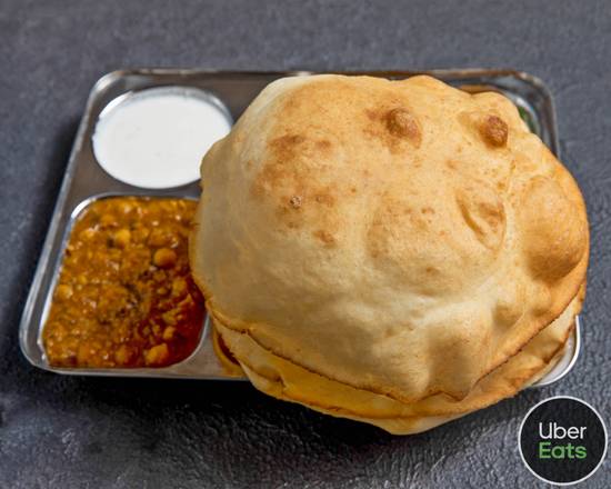 Chana Bhatura