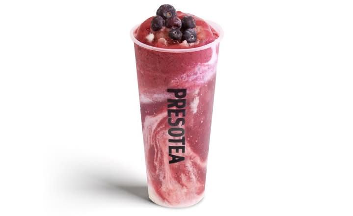 Frappé glacé fromage aux baies / Berries Cheese Cloud