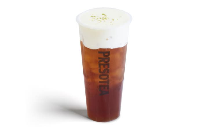 Thé Oolong avec mousse au fromage sucré / Salted Milk Foam Oolong Tea