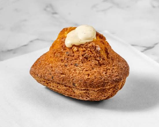 Earl Grey madeleine