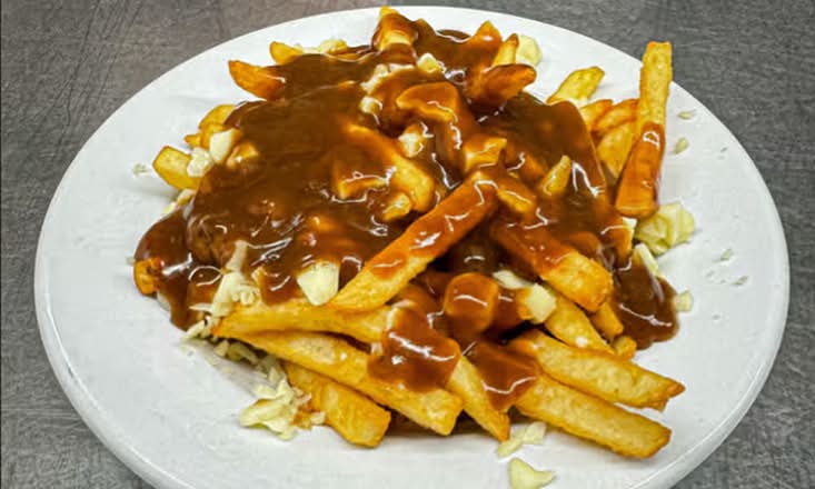 Classic Poutine