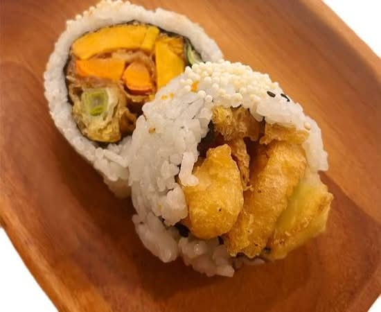 107-Végé Tempura (5 Mcx) / Veggie Tempura (5 Pcs)