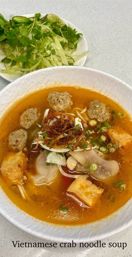 22B. Crab Thick Noodle Soup