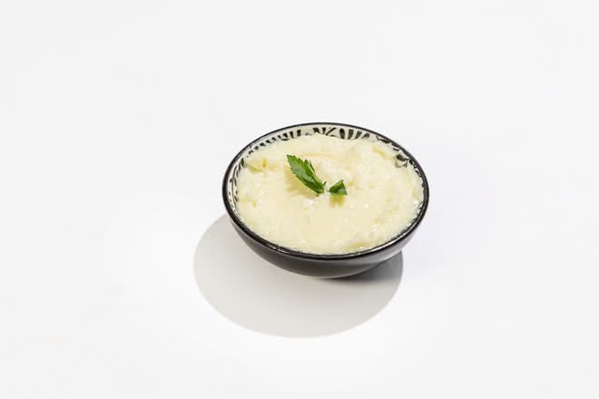 Sauce à l’ail / Garlic sauce